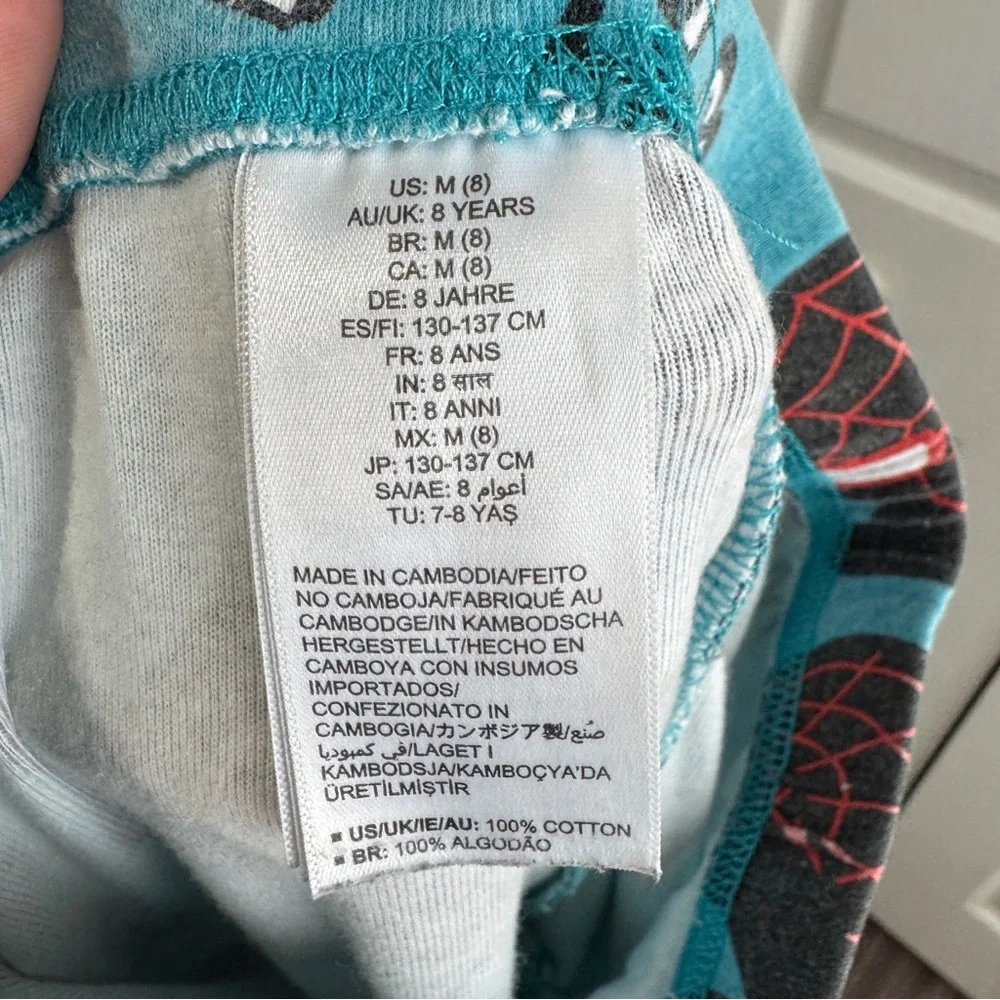Spotted‎ Zebra x Marvel Spider-Man pajama set size 8